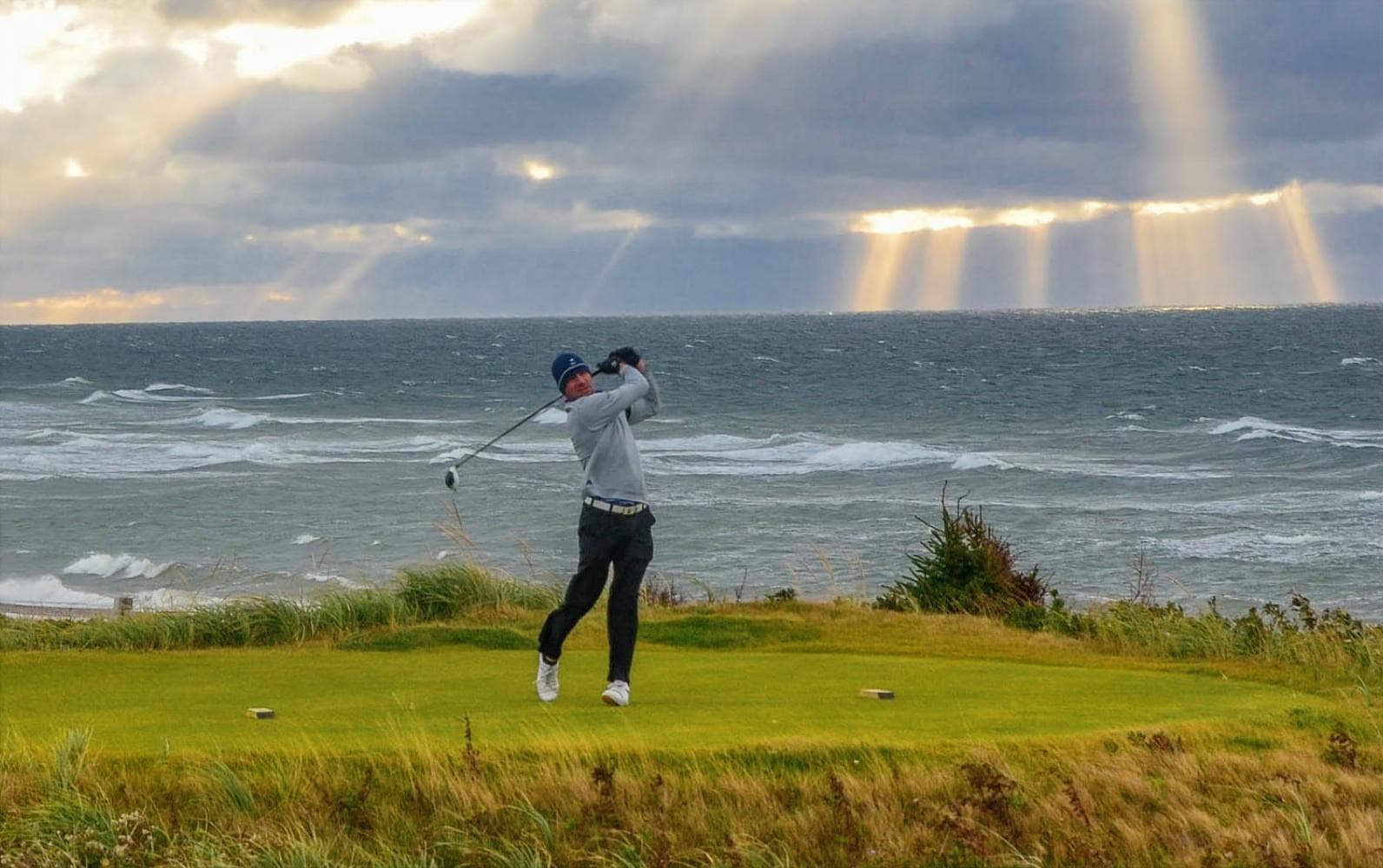 Golf course at Chambers Bay