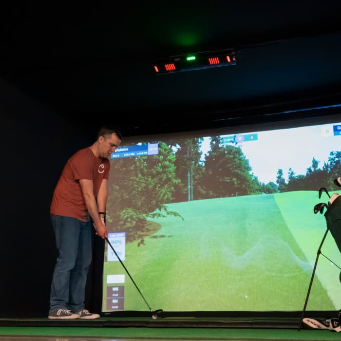 Uneekor EYE XO2 Launch Monitor - Main feature image